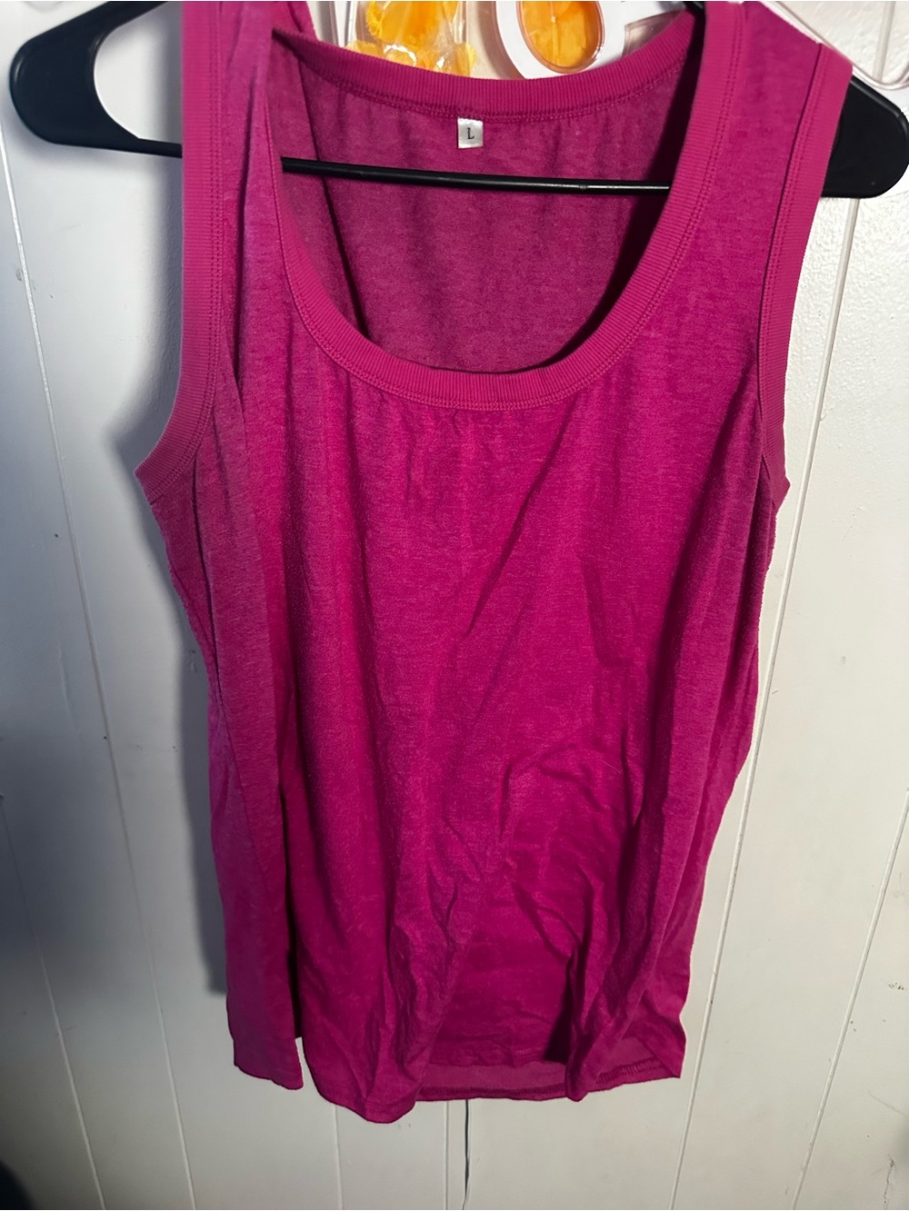 Amazon Women’s Fuchsia Scoop Neck Tank Top